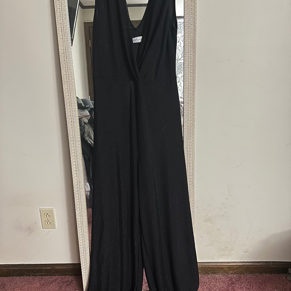 Nora Wide leg jumpsuit